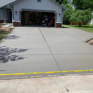 Brush Finish | Indianapolis, Carmel & Fishers, IN | Gastoll Concrete